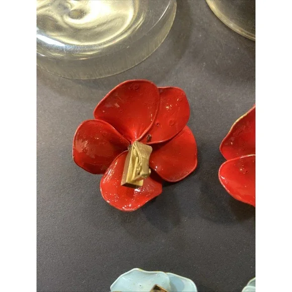 Vintage By Bohmer Red & Blue Enamel 3D Floral Clip-On Earrings Original Box - Picture 12 of 16